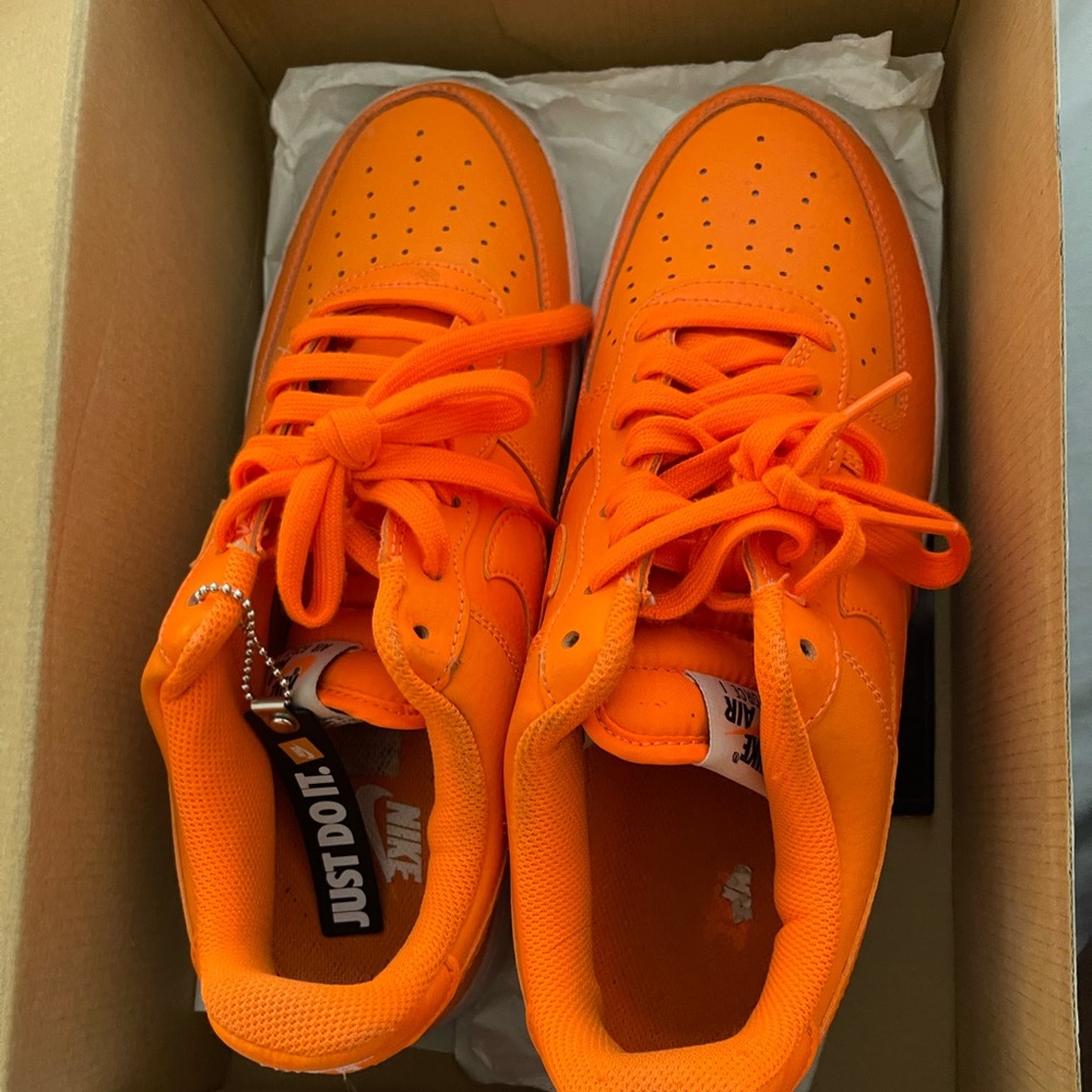 Air Forces - image 1